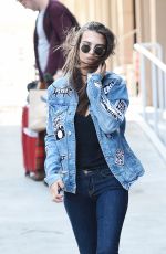 EMILY RATAJKOWSKI Arrives at LAX Airport in Los Angeles 09/21/2016