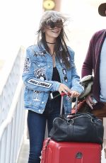EMILY RATAJKOWSKI Arrives at LAX Airport in Los Angeles 09/21/2016