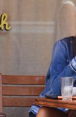 EMILY RATAJKOWSKI Out for Lunch in New York 09/13/2016