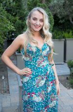 EVANNA LYNCH at Mercy for Animals Hidden Heroes Gala 2016 in Los Angeles 09/11/2016