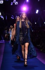GIGI HADID at Versace Fashion Show in Milan 09/23/2016
