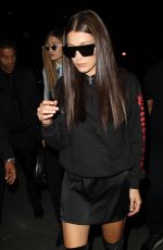 GIGI and BELLA HADIDI Out for Dinner in Milan 09/23/2016