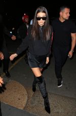 GIGI and BELLA HADIDI Out for Dinner in Milan 09/23/2016