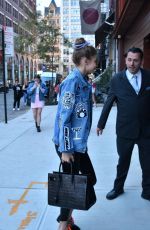 GIGI HADID Arrives at Her Apartment in New York 09/15/2016