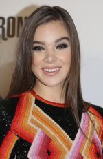 HAILEE STEINFELD at 