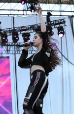 HAILEE STEINFELD Performs at 2016 IheartRradio Music Festival in Las Vegas 09/24/2016