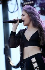 HAILEE STEINFELD Performs at 2016 IheartRradio Music Festival in Las Vegas 09/24/2016