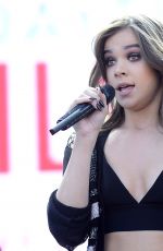 HAILEE STEINFELD Performs at 2016 IheartRradio Music Festival in Las Vegas 09/24/2016