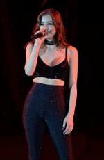 HAILEE STEINFELD Performs at Bayfront Park Ampitheatre in Miami 09/16/2016