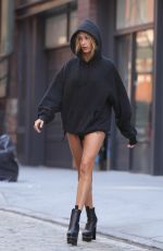 HAILEY BALDWIN Arrives at Bar Pitti in New York 09/12/2016