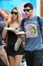 HAILEY CLAUSON Eating Pizza Out in New York 09/23/2016