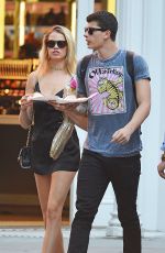 HAILEY CLAUSON Eating Pizza Out in New York 09/23/2016