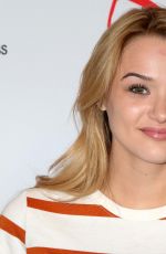 HUNTER HALEY KING at The Young & The Restless 11,000 Show Celebration in Los Angeles 09/08/2016