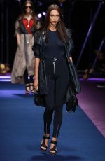IRINA SHAYK at Versace Fashion Show at Milan Fashion Week 09/23/2016