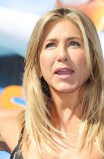JENNIFER ANISTON at 