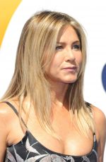 JENNIFER ANISTON at 