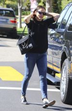 JENNIFER GARNER at a Church in Pacific Palisades 09/25/2016