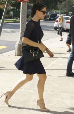 JENNIFER GARNER Heading to a Church in Brentwood 09/11/2016