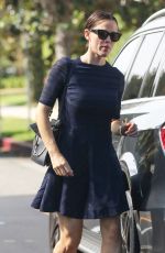 JENNIFER GARNER Heading to a Church in Brentwood 09/11/2016