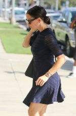 JENNIFER GARNER Heading to a Church in Brentwood 09/11/2016