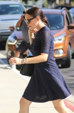 JENNIFER GARNER Heading to a Church in Brentwood 09/11/2016