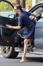 JENNIFER GARNER Heading to a Church in Brentwood 09/11/2016