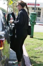 JENNIFER GARNER Heading to a Gym in Brentwood 09/08/2016