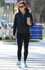 JENNIFER GARNER Out and About in Brentwood 09/15/2016