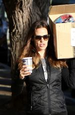 JENNIFER GARNER Out and About in Brentwood 09/15/2016