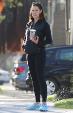 JENNIFER GARNER Out and About in Brentwood 09/15/2016
