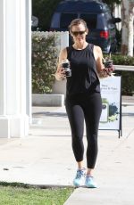JENNIFER GARNER Out and About in Los Angeles 09/23/2016