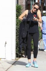 JENNIFER GARNER Out and About in Los Angeles 09/23/2016