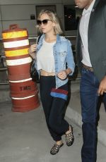 JENNIFER LAWRENCE at JFK Airport in New York 09/23/2016