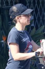 JILLIAN MICHAELS Out and About in Malibu 09/04/2016