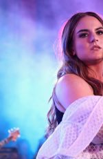 JOANNA JOJO LEVESQUE Performs at MTV
