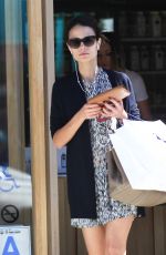 JORDANA BREWTER Out Shopping in Los Angeles 09/23/2016