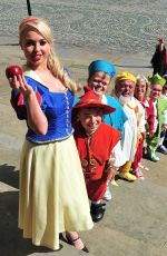 JORGIE PORTER at Snow White Panto photocall 06/09/2016