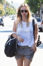 KALEY  CUOCO Leaves Workout in Los Angeles 09/26/2016