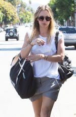KALEY  CUOCO Leaves Workout in Los Angeles 09/26/2016