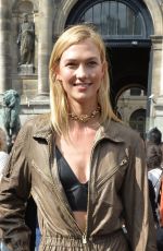 KARLIE KLOSS Leaves Lanvin Spring/Summer 2017 Fashion Show at Paris Fashion Week 09/28/2016