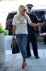 KATE HUDSON at Toronto International Airport 09/14/2016