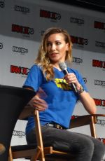 KATIE CASSIDY at Fan Expo Canada 0903/2016