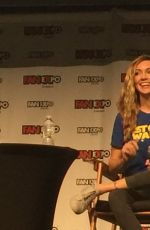 KATIE CASSIDY at Fan Expo Canada 0903/2016