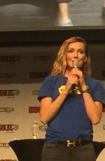 KATIE CASSIDY at Fan Expo Canada 0903/2016