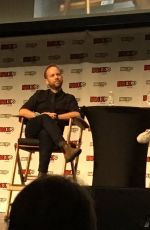 KATIE CASSIDY at Fan Expo Canada 0903/2016