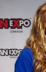 KATIE CASSIDY at Fan Expo Canada 0903/2016