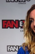 KATIE CASSIDY at Fan Expo Canada 0903/2016