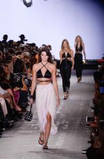 KENDALL JENNER at Alexandar Wang Spring 2017 Runway Show at New York Fashion Week 09/10/2016