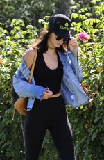 KENDALL JENNER Out and About in Los Angeles 09/05/2016