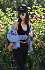 KENDALL JENNER Out and About in Los Angeles 09/05/2016